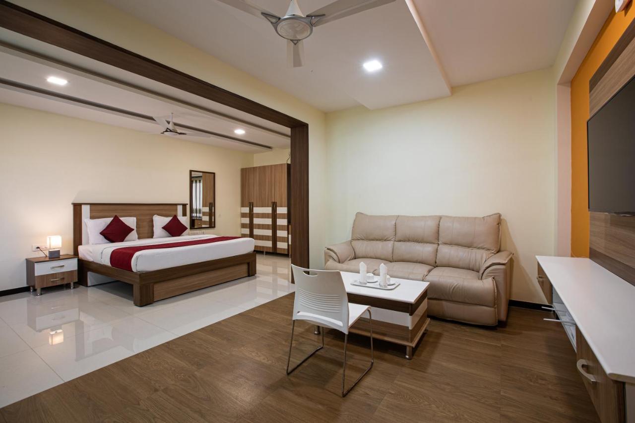 Hotel Santhoshpuri Coimbatore Esterno foto